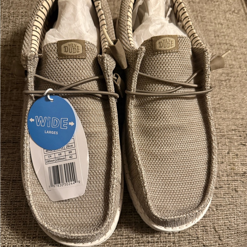 Hey Dude Men's Casual Shoes -Tan